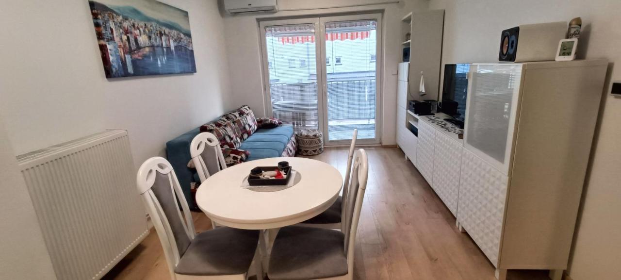 Botivo Apartment *